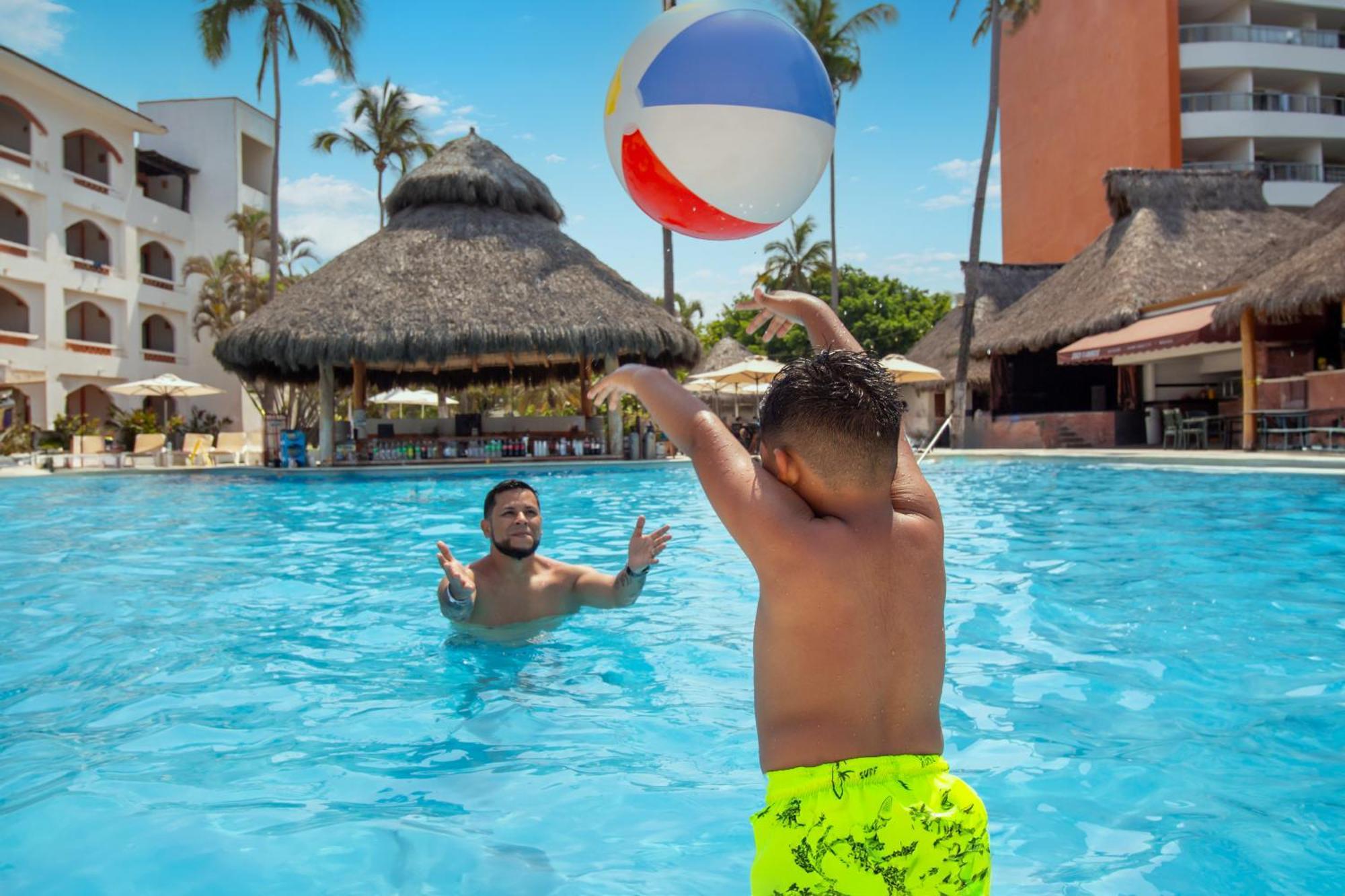 Plaza Pelicanos Club Beach Resort All Inclusive Puerto Vallarta Exterior foto