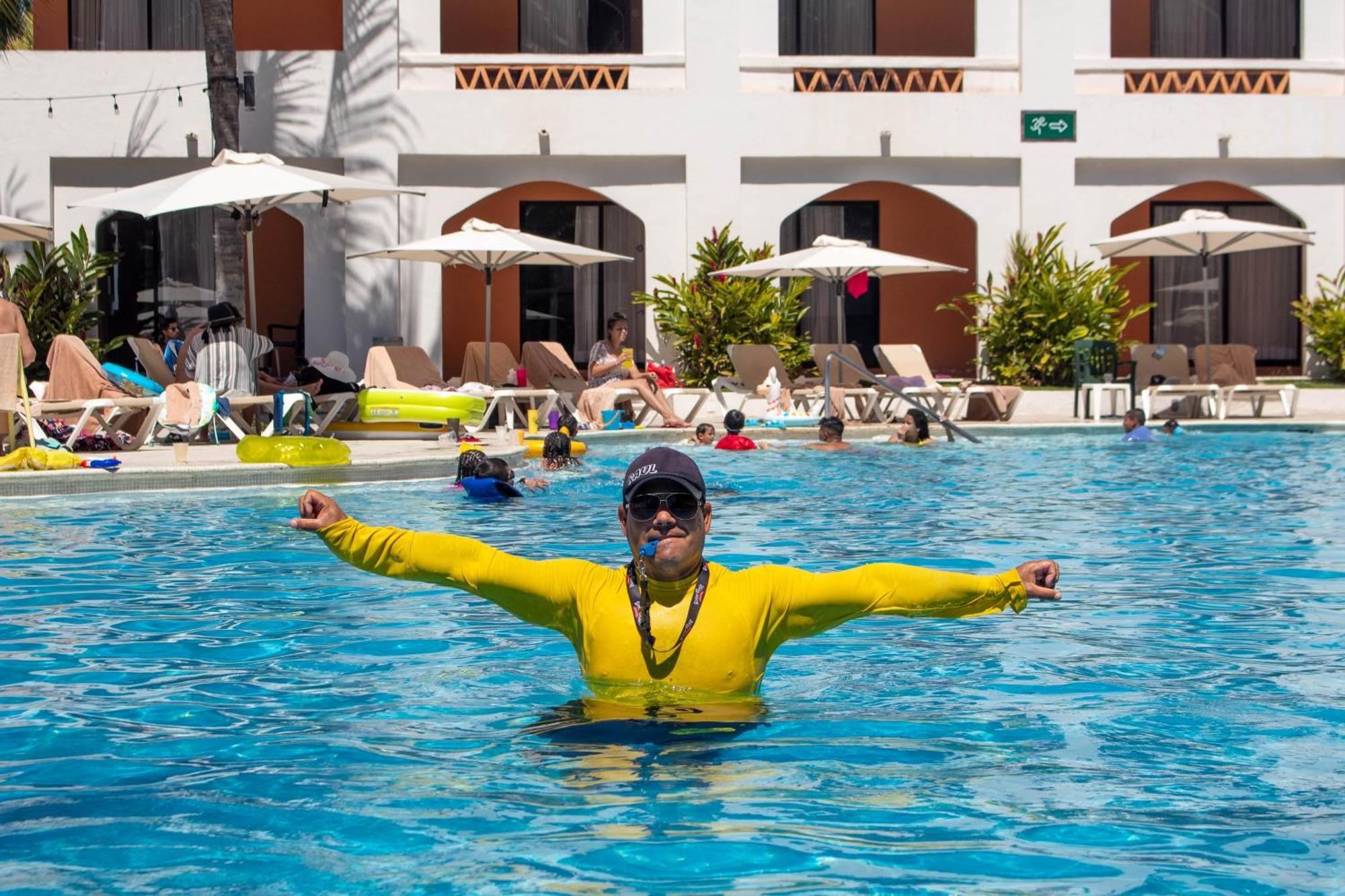 Plaza Pelicanos Club Beach Resort All Inclusive Puerto Vallarta Exterior foto